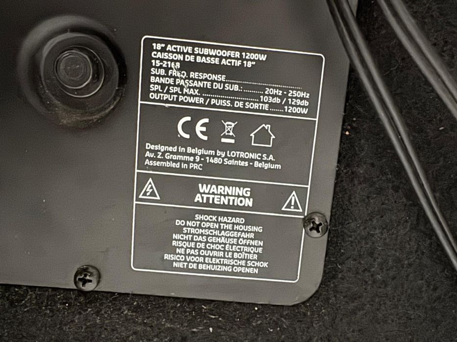 Se vinde  Sistem audio ibitza sound 2400w