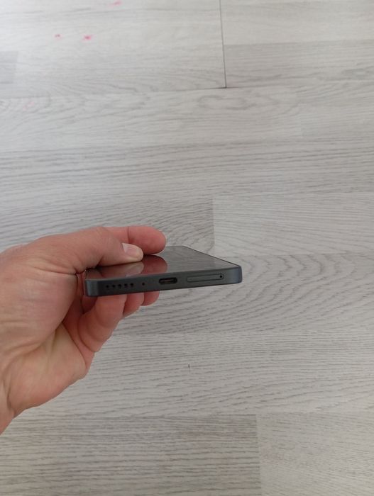 Redmi Note 13 6/128 GB.