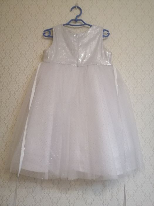 Платье детское нарядное