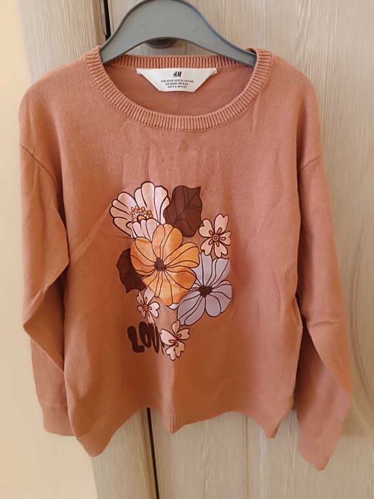 Елегантни пуловери за момиче