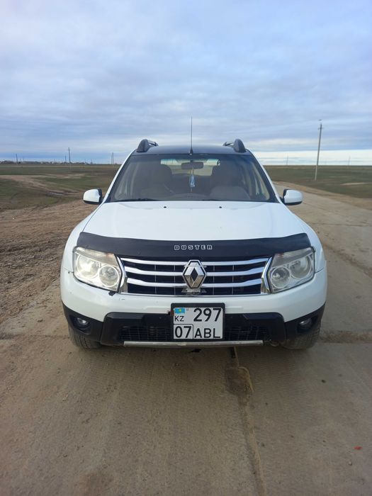 Рено Дастер в хорошем состояний.