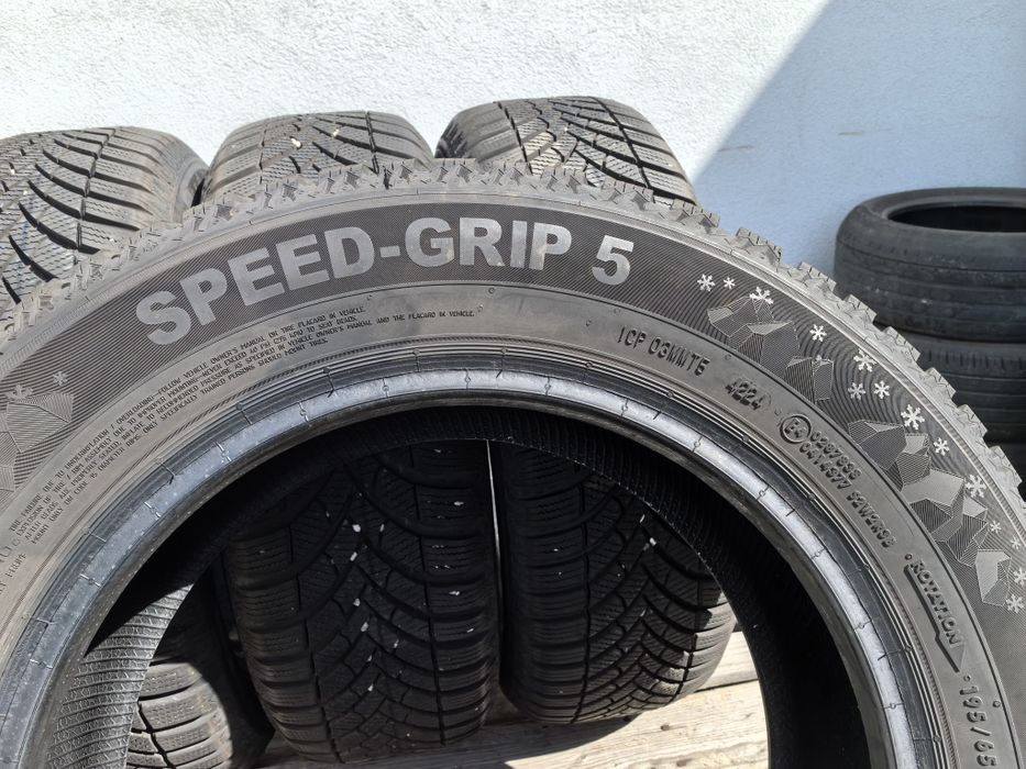 195/65/15 Семперит ДОТ 2024 г - Като нови