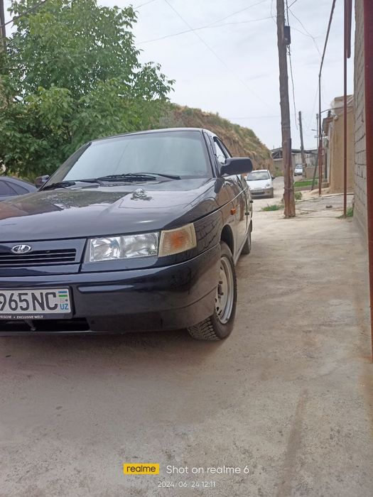 Vaz_2110 sotiladi