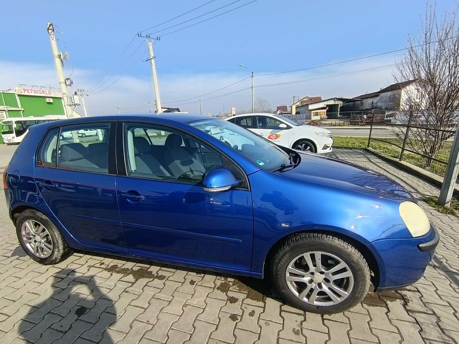 Vând Golf 5 stare perfecta