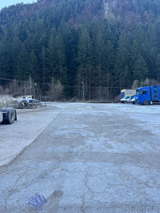 Дава под наем бизнес имот