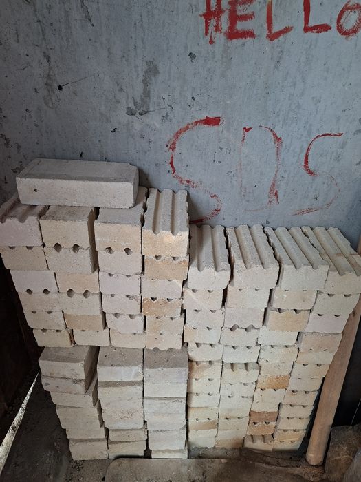 Огнеупорни тухли
