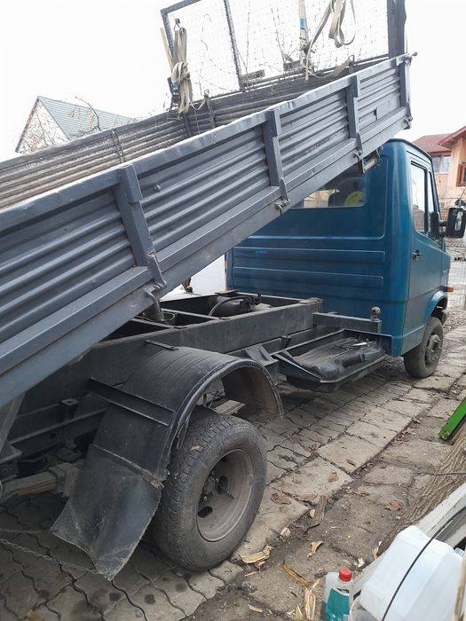 Vand mercedes benz vario basculabil 3 parti ,3,5 t original di