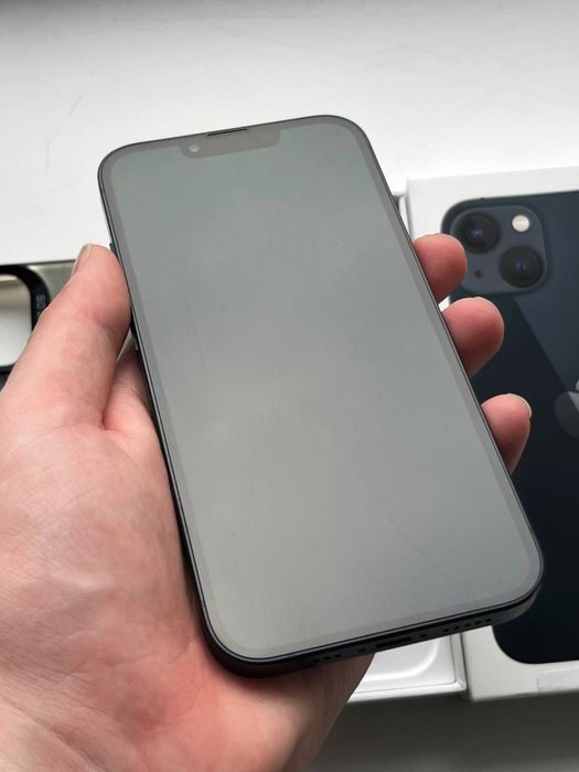 iPhone 13 128Gb Идеальный!