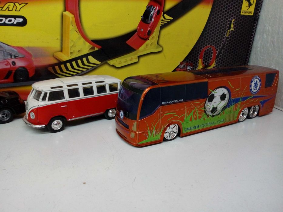 Maisto  метални колички