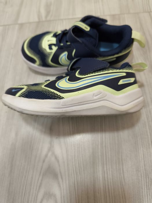 Детски обувки Nike 27 номер