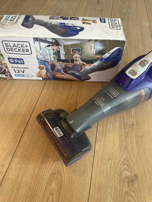 RESIGILAT Aspirator  "PET", 12V, 1.5 Ah, Black&Decker DVB315JP-QW