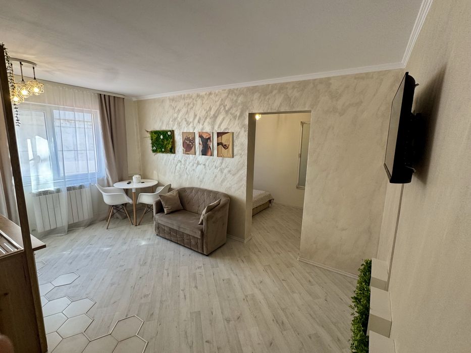 Apartament 2 camere, etaj 1.