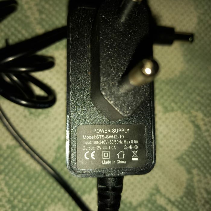 Продам Блок Питания на 12 Вольт на 1 Ампер