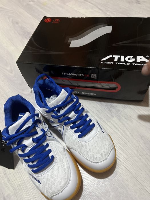 Stiga кроссовки для настольного тенниса