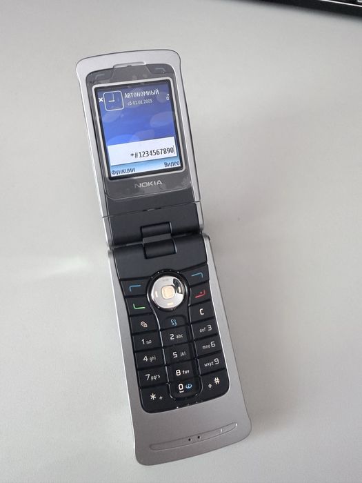 Nokia N90 камерофон