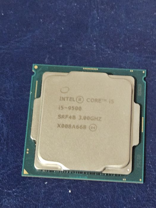 Core i5-9500 продаю