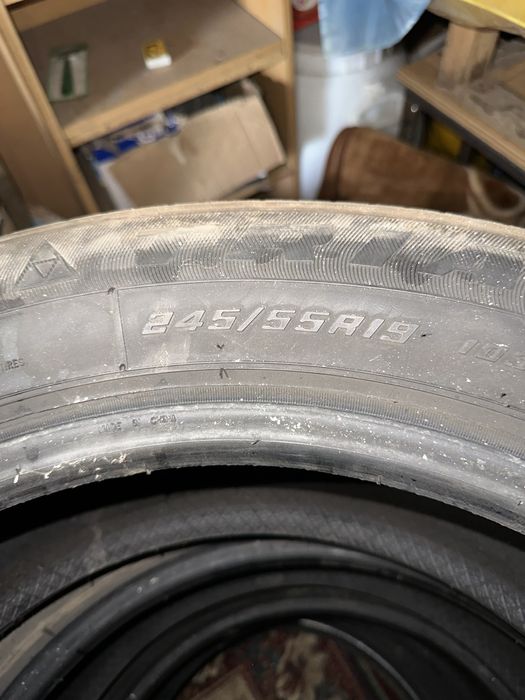 Шины  245/55/R19