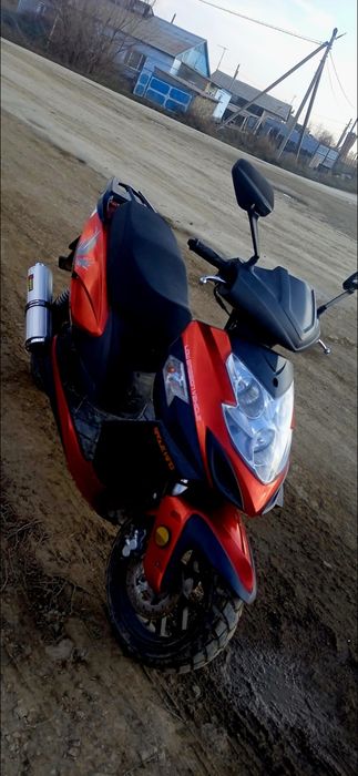 Скутер     Racer