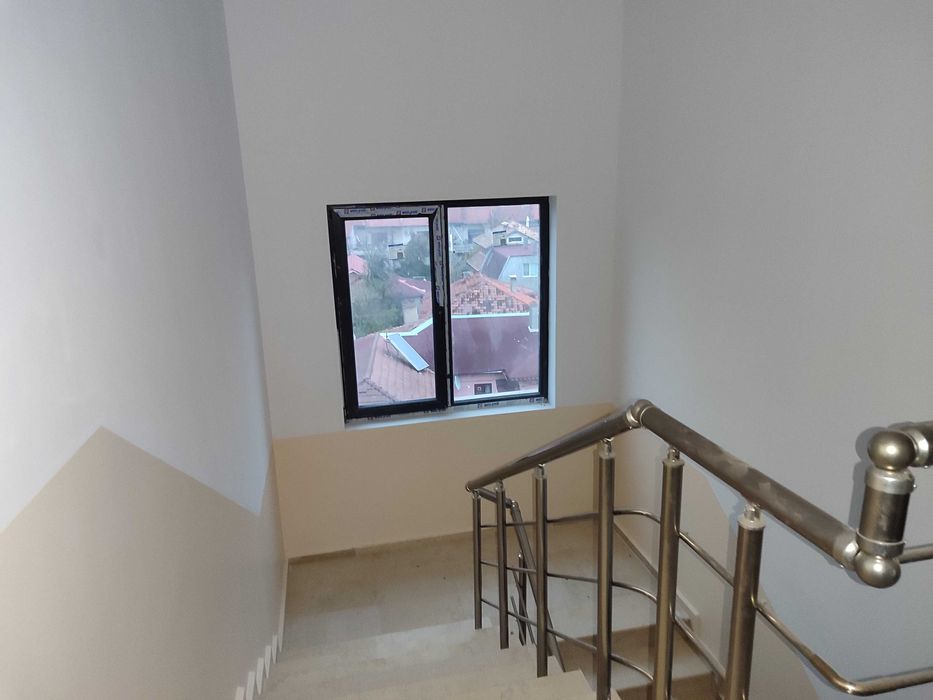 Продава се Тристаен апартамент в Добрич, Център - 110 кв.м за 1000 €/кв.м - Снимка #15