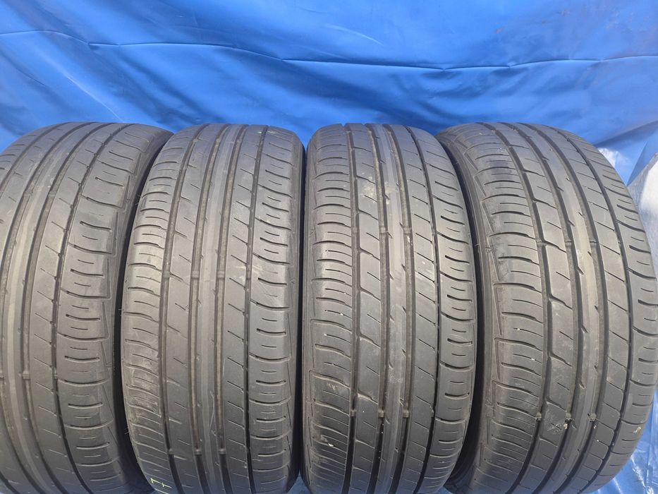 215/55/17 94V Falken Lichidare stoc