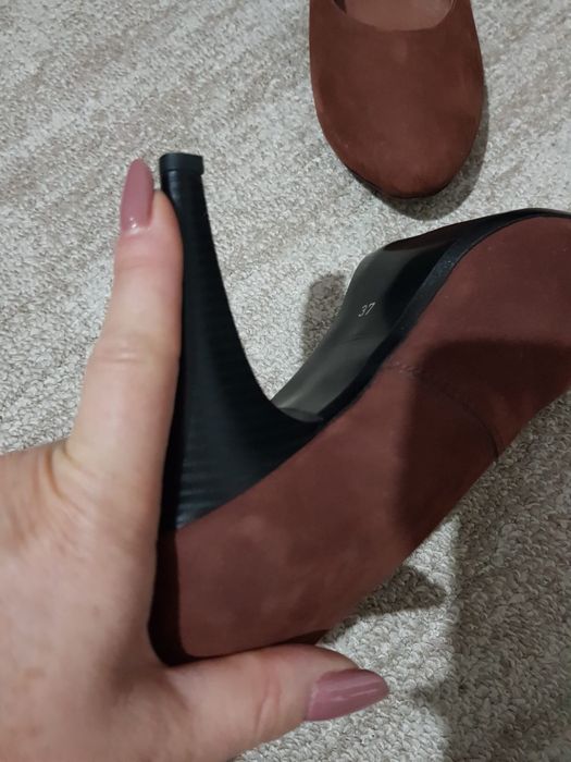 Pantofi maro de piele