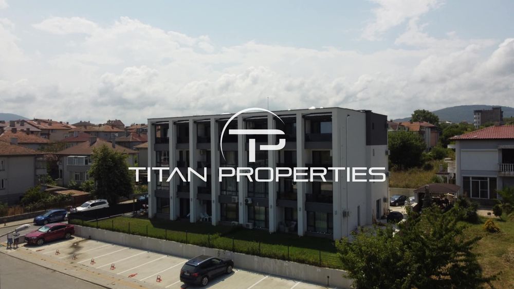 Продава се Четиристаен апартамент в Царево - 169 кв.м за 767 €/кв.м - Снимка #12