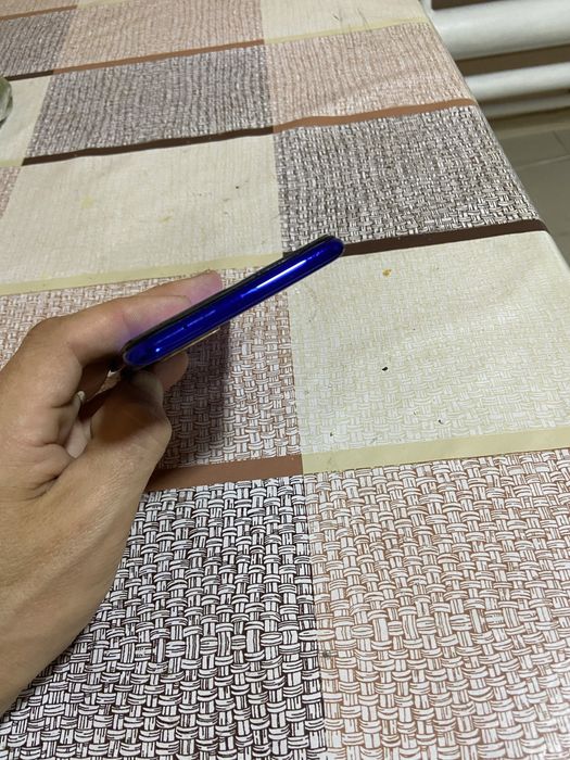 Продам OPPO RX17