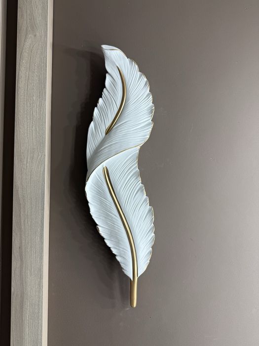 Продам светильники новые