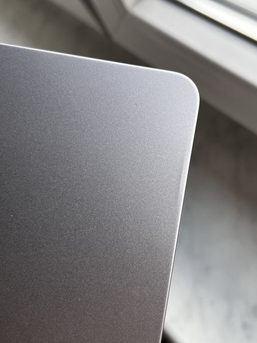 Macbook air m2 2022 256gb 13inch