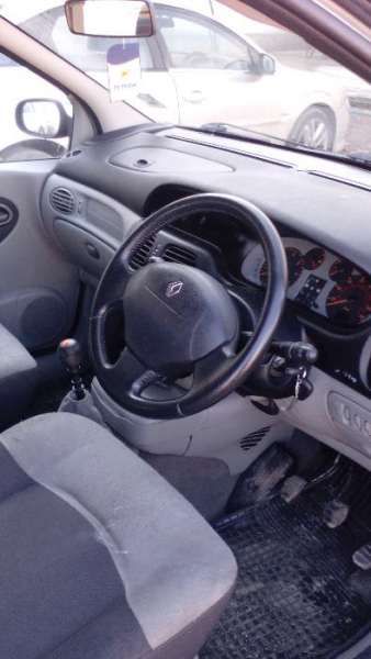 Рено Сценик 1.4 16 В и 1,9 дти 98к.с