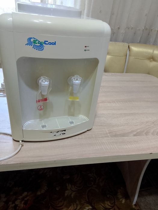 Диспенсер для воды