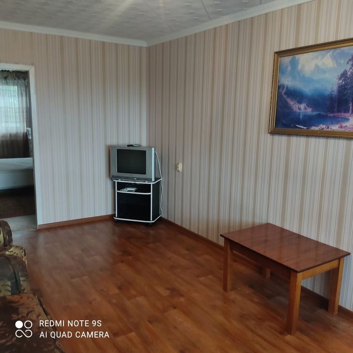 Продам 2 ком квартиру Голубой рынок