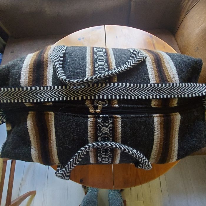 ВЪЛНЕН САК                              .