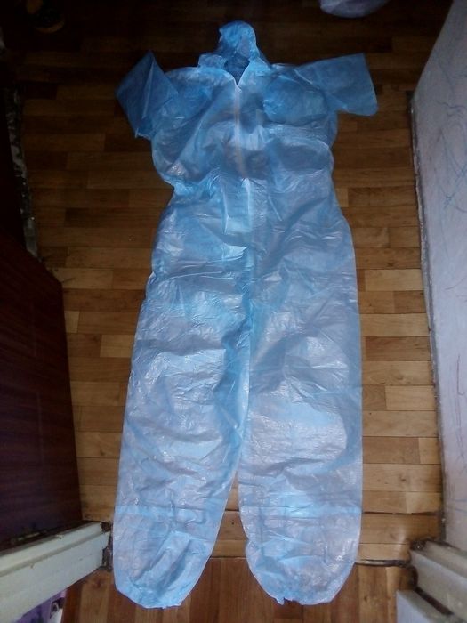 Продам комбинезон,спецодежда, можно как дождевик.