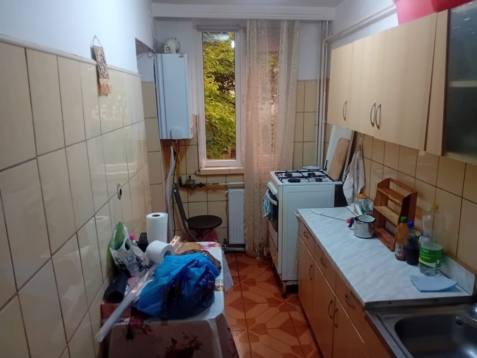 Ap 3 cam Piata Darmanesti 60mp etaj 1 centrala termopan