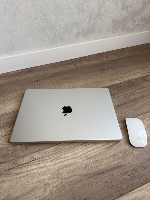MacBook Pro 16 M4 Max 36/1тб