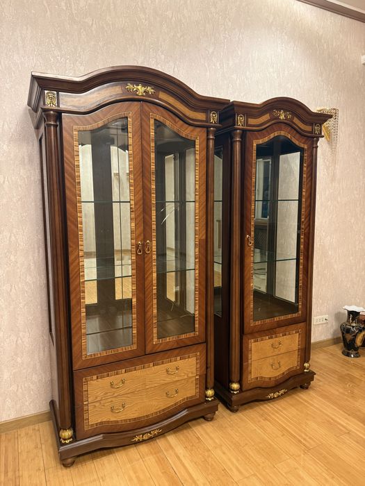 Тремо шкаф для зала