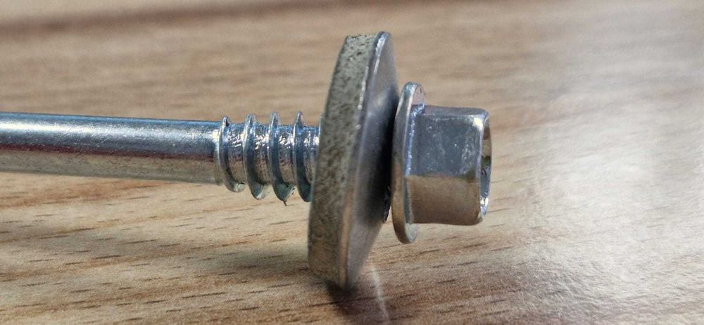 Саморезы для сэндвич панелей, FiXPRO, уплотнительная лента