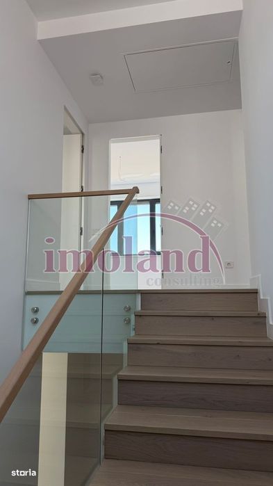 Marina Snagov - Vanzare - Vila NOUA - 5 camere - ponton la Lacul Snago