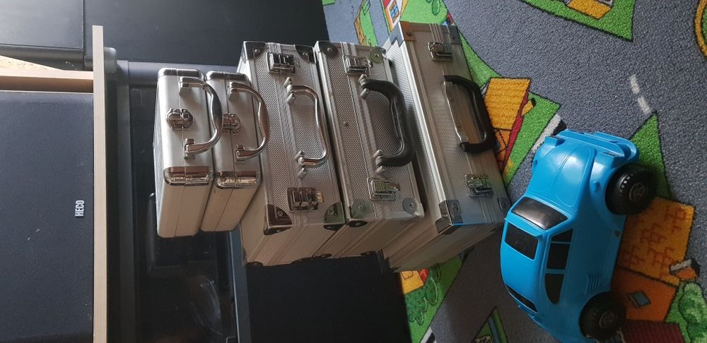 Valiza metalica - casse - pt. mixer, pick-up, drona, consola, procesor