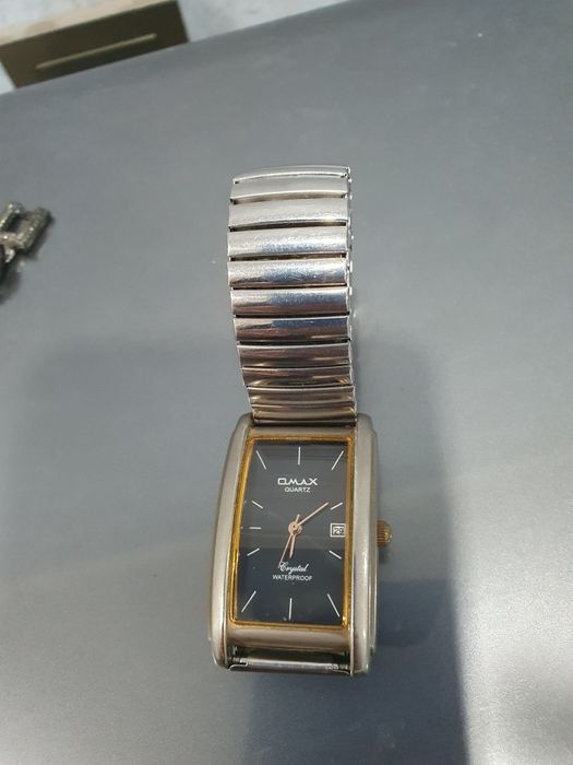 Часы кварцевые на батарейке