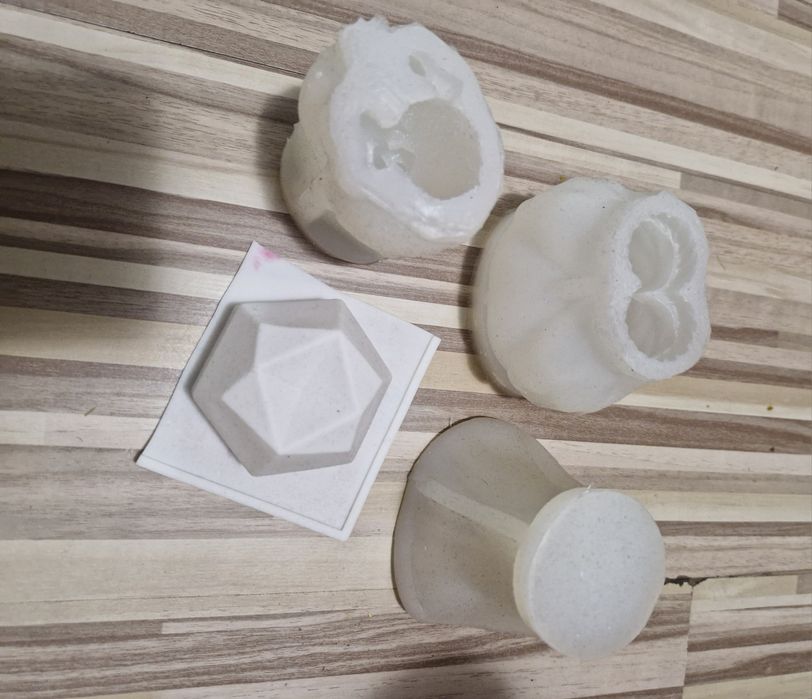 Продавам всичко за изработка на соеви свещи