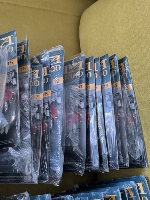 Macheta Dacia 1300 1/8 plus reviste sigilate