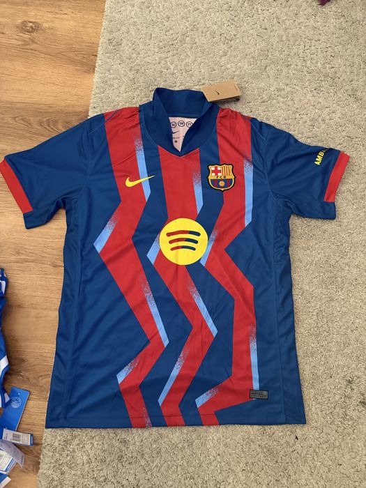 Tricou Raphinia barcelona