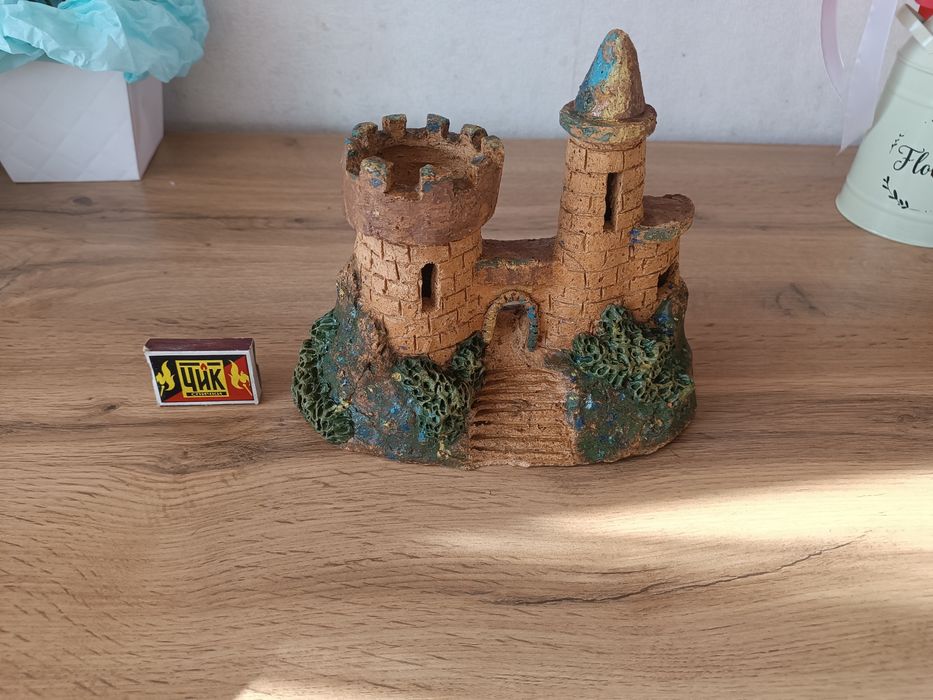 Для аквариума карал