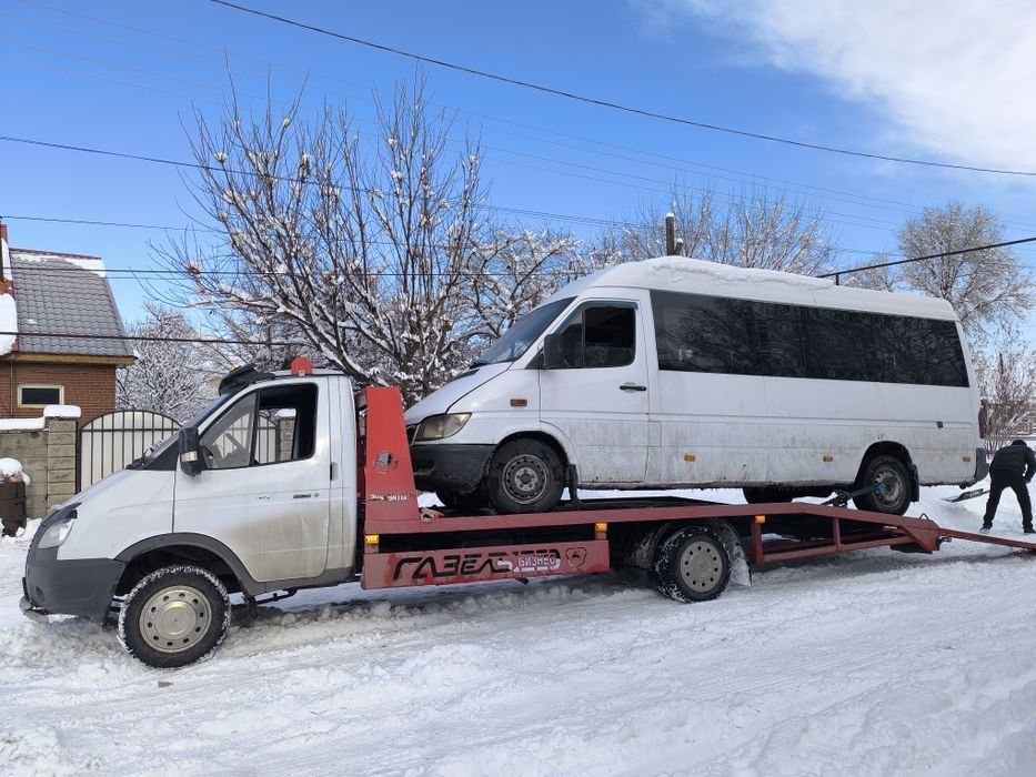 Эвакуатор в любое время суток.