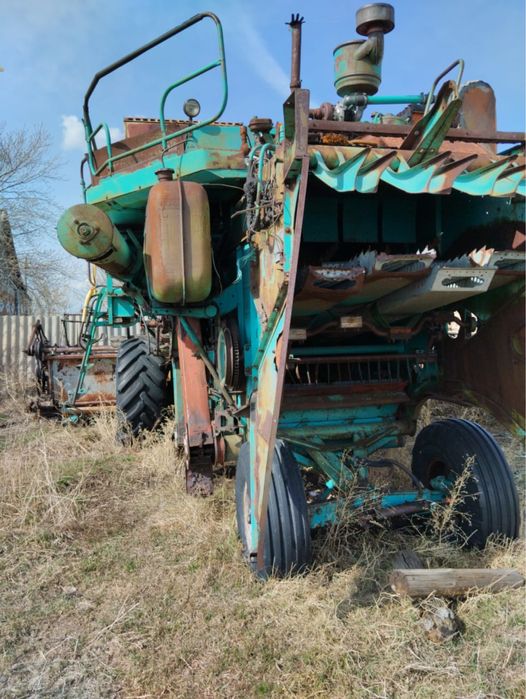 Комбайн сельхозтехника