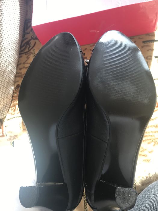 Продам туфли