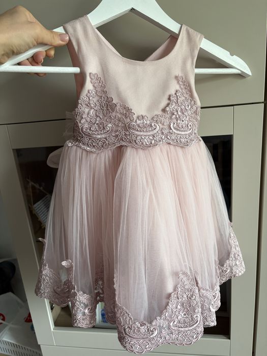 Официални рокли 2г