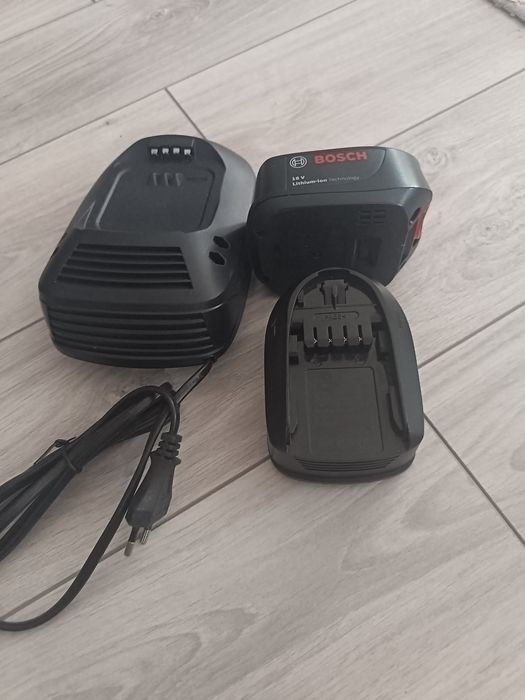 Acumulatori bosch si incarcator 18v lithium -ion
